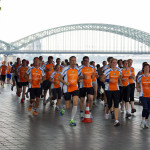 Die Strecke beim Kölner Altstadtlauf 2013 fürht wieder entlang des Rheins. Foto: SportScheck / BMW