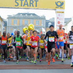 Start des Deusche Post Marathon Bonn, mit Irina Mikitenko. Foto: MMP/SportOnline