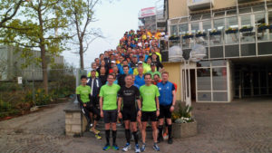 Gruppenfoto beim Testlauf 2014 zum 14. iWelt-Marathon Würzburg