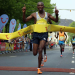 Sieger TUI Marathon Hannover: Henry Kipsigei Chirchir. Fotoquelle: Thomas Wenning