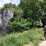 Zur Eröffnung der DonauFelsenLäufe ging es bei der ersten offiziellen Begehung über den Kloster-Felsenweg vorbei am Amalienfelsen. Quelle: Agathe Paglia Zur Eröffnung der DonauFelsenLäufe ging es bei der ersten offiziellen Begehung über den Kloster-Felsenweg vorbei am Amalienfelsen. Quelle: Agathe Paglia