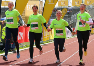 Die "vhs-Lauf-Mädels" hatten in diesem Jahr viel Spaß bei ihrem Staffeleinsatz beim Kasseler Marathon.