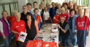 Die engagierten Helfer beim E.ON Kassel Marathon sind immer mit viel Freude dabei. Foto: Michael Bald