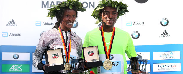 Die Marathon-Sieger Aberu Kebede und Kenenisa Bekele (beide Äthiopien). Quelle: BMW Laufsport