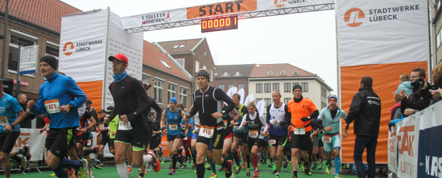 Start Marathon 2015 am Kohlmarkt in Lübeck. Quelle: PRO EVENT