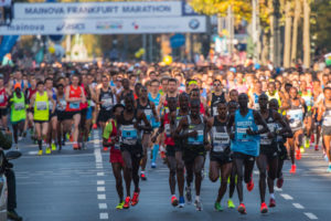 Der Frankfurt Marathon 2016 kurz nach dem Start. Copyright: Mainova Frankfurt Marathon